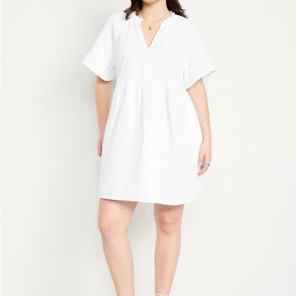 Old Navy White Short-Sleeve V-Neck Dress